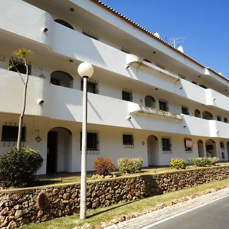 Apartment Lovely Near Beach